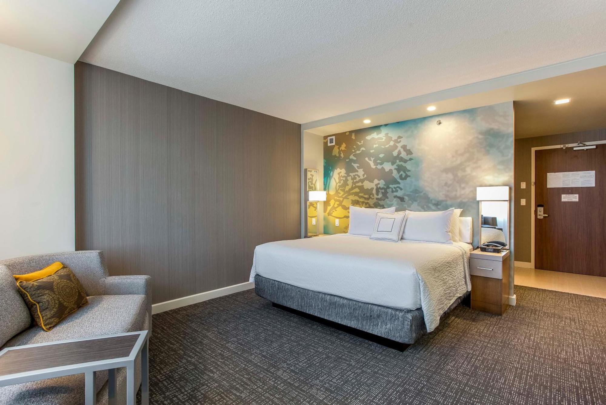 Courtyard By Marriott Montreal West Island/Baie D'Urfe Hotel Exterior foto