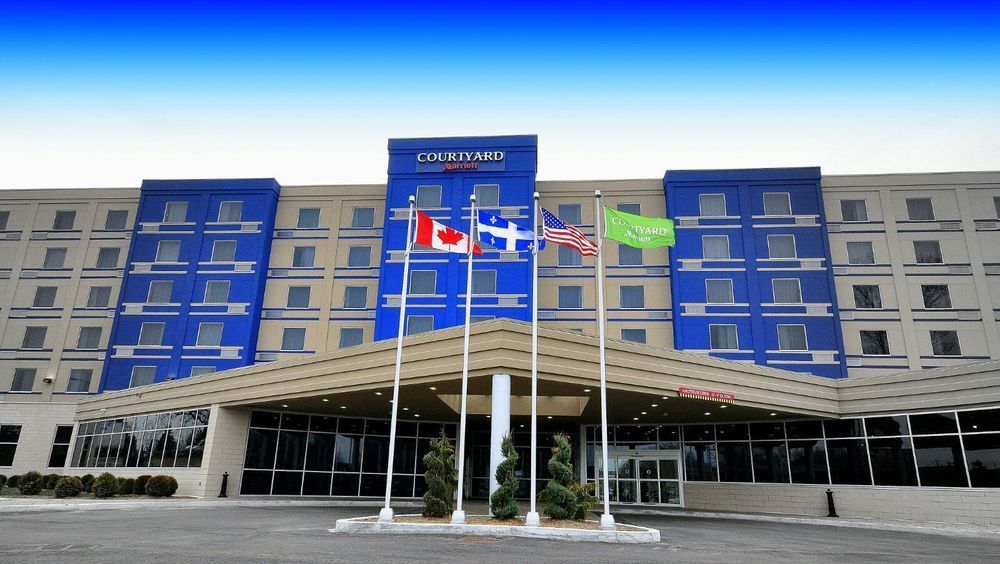 Courtyard By Marriott Montreal West Island/Baie D'Urfe Hotel Exterior foto