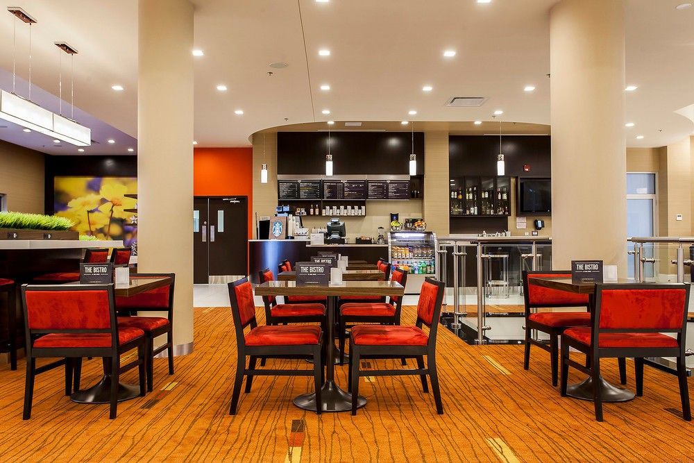 Courtyard By Marriott Montreal West Island/Baie D'Urfe Hotel Exterior foto