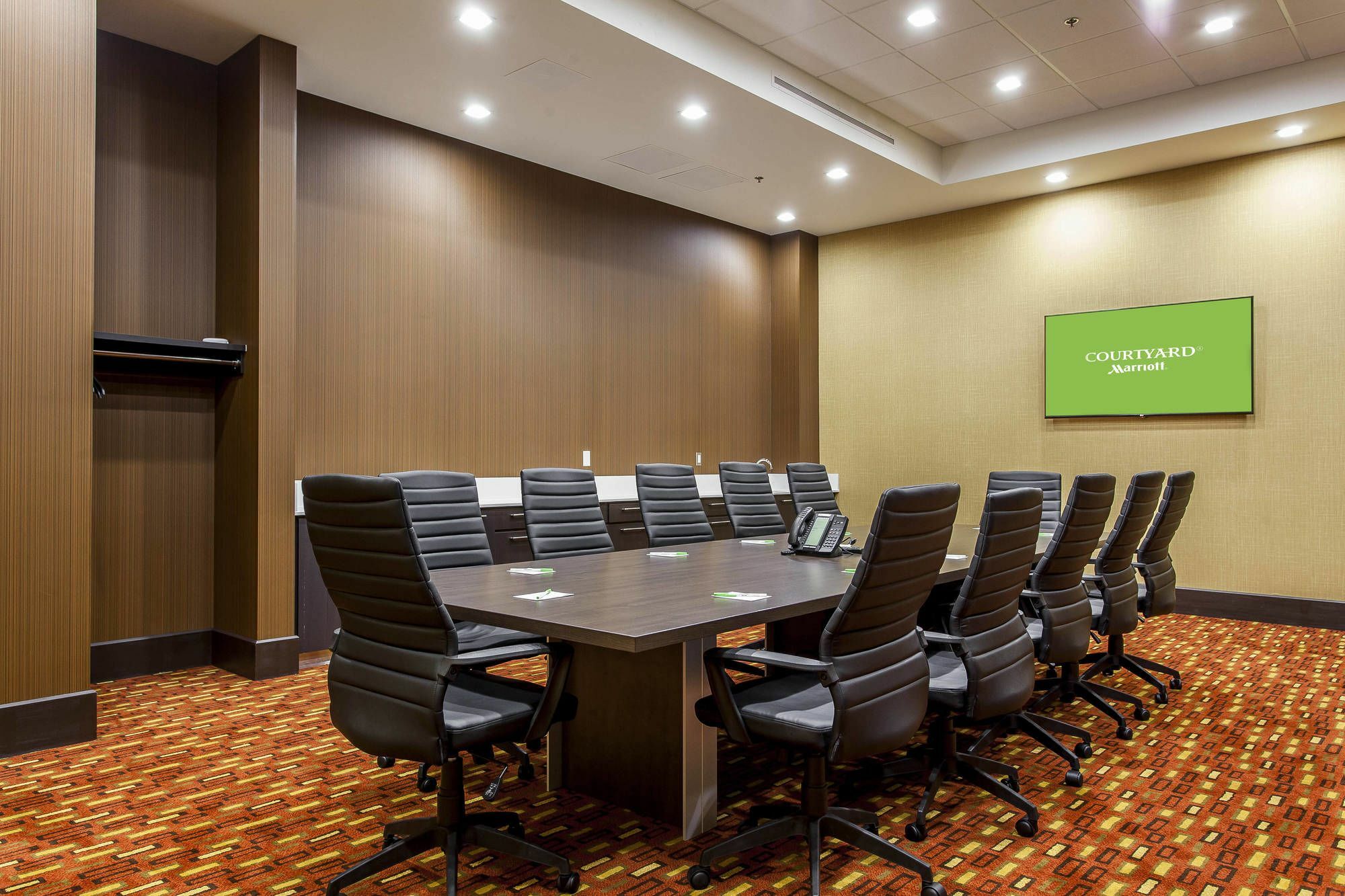 Courtyard By Marriott Montreal West Island/Baie D'Urfe Hotel Exterior foto