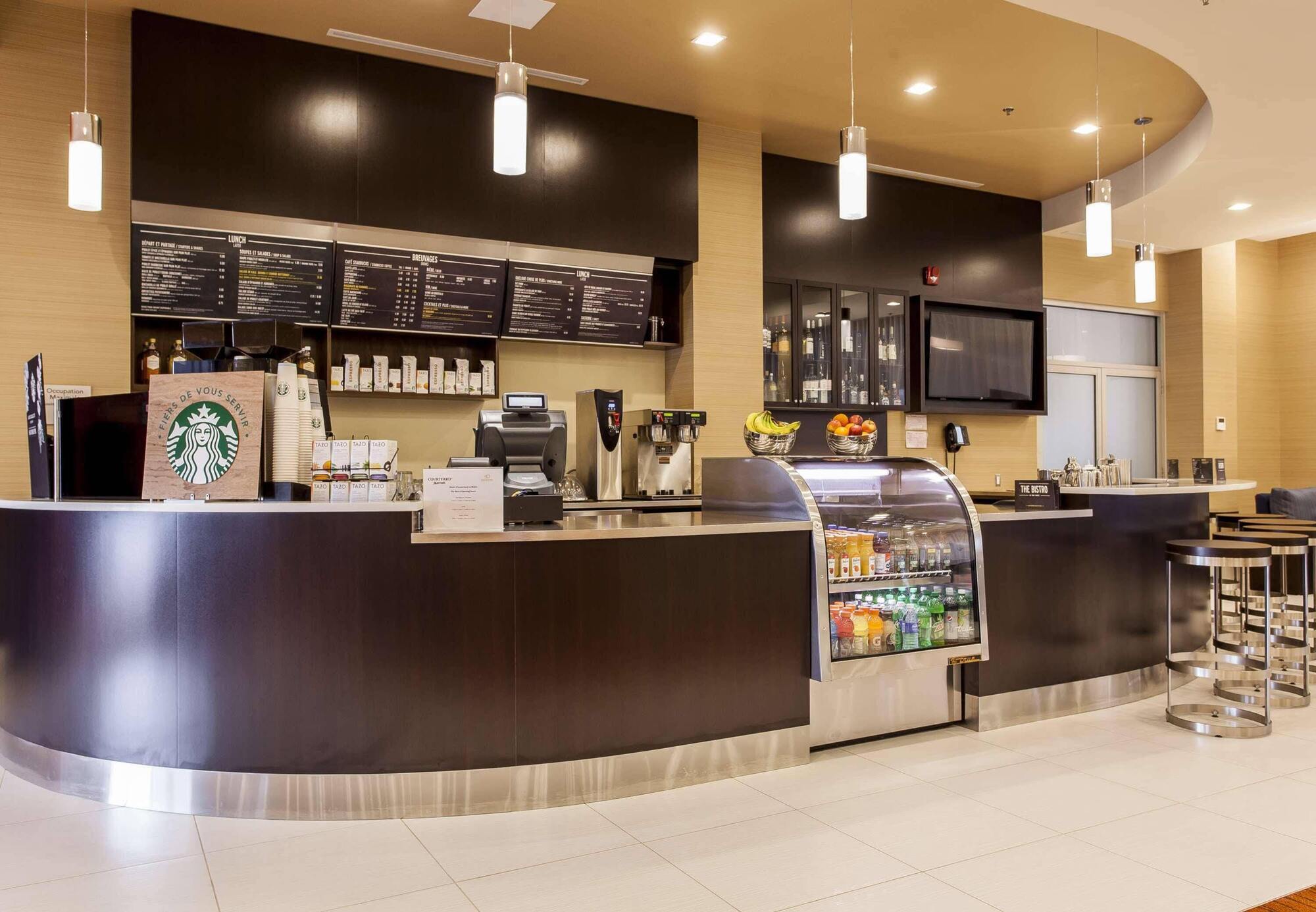 Courtyard By Marriott Montreal West Island/Baie D'Urfe Hotel Exterior foto